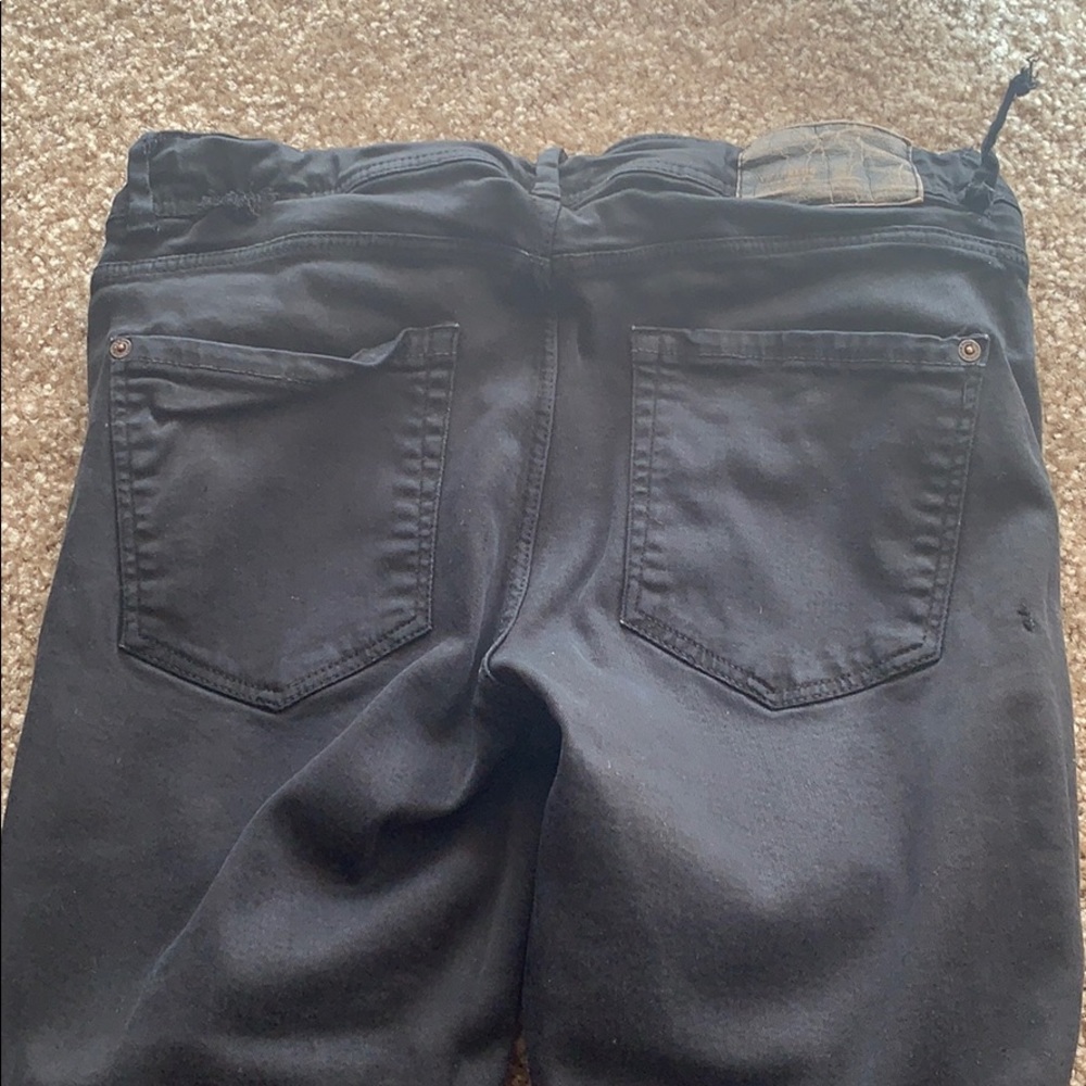 ZARA (black jeans)